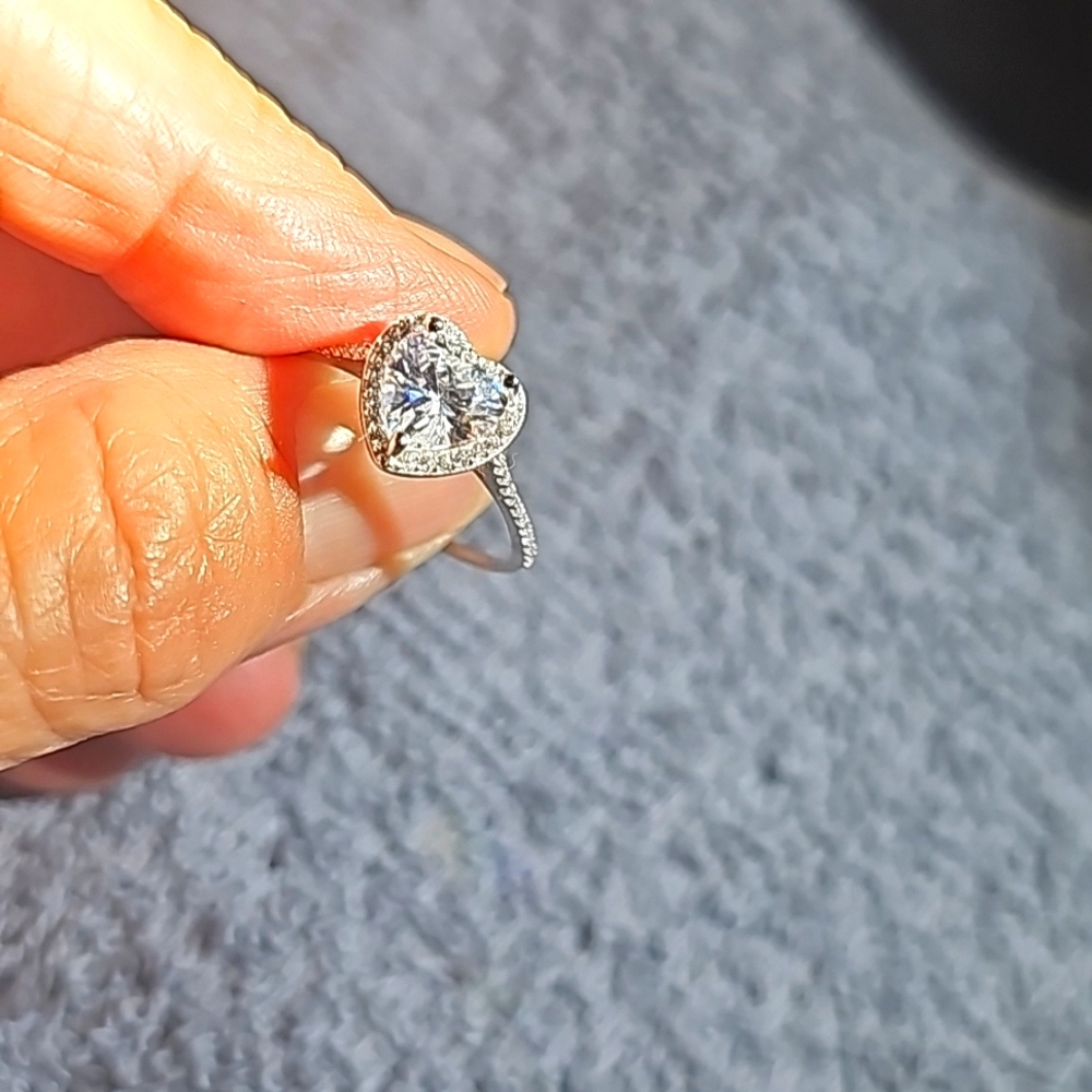 Heart Ring - Picture 2 of 3